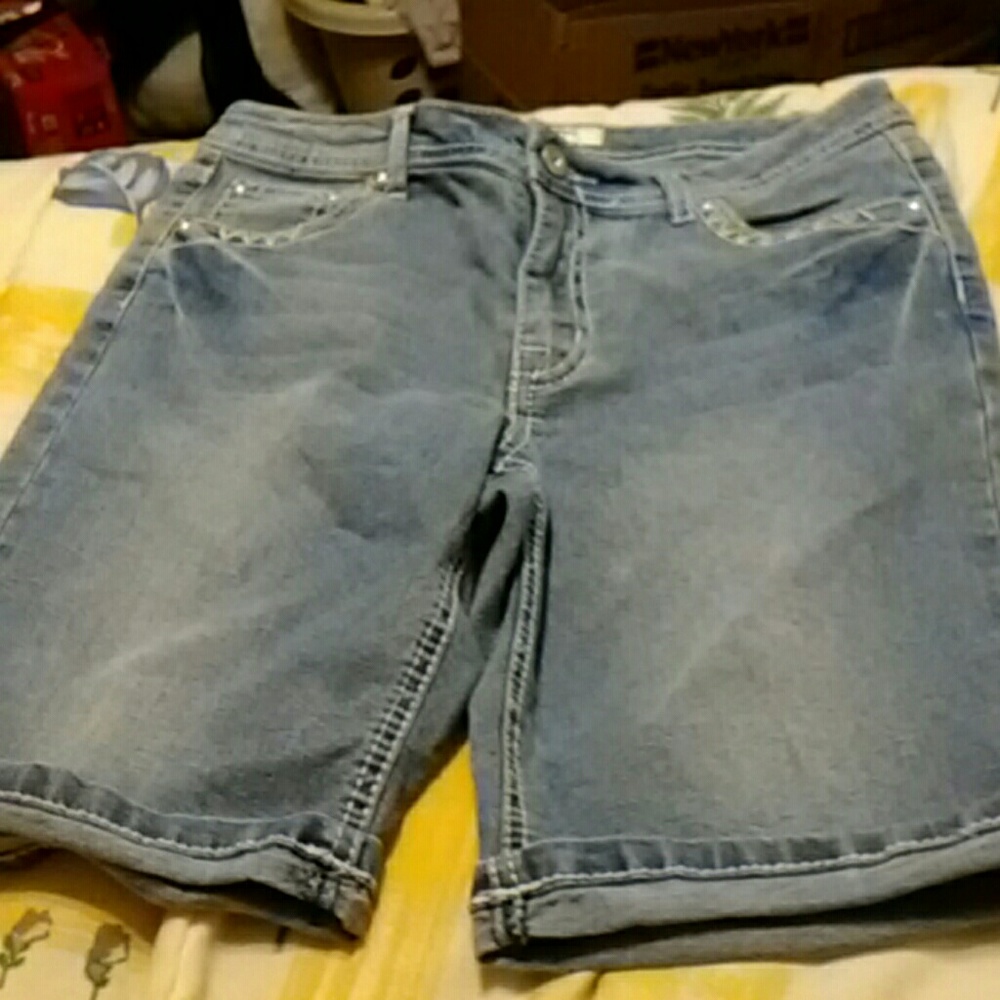 Girls shorts
